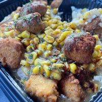 Vegan Fried Chkn Mashed Potato Bowl #Veganuary at Royally Baked in St Peters