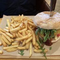 Jalapeño burger and fries  at Cafe Del Sol in Moenchengladbach