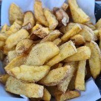 Vegan fries at Gioma Meze in Crete