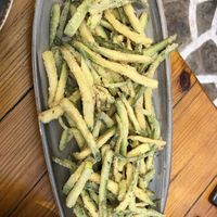 fried zucchini  at Gioma Meze in Crete