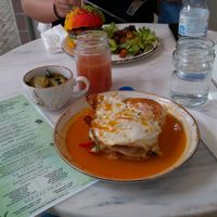 Francesinha vegetariana at Bloomy Market in Setubal