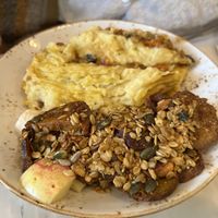 Vegan shepherds pie  at Bloomy Market in Setubal