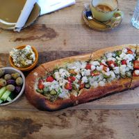 Manaish, arabian 'breakfast pizza' with vegan feta cheese at Zaytouna Cafe in Aachen