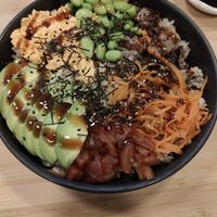 Poke bowl with brown rice at Veganashi - Gluten Free Sushi in Barcelona