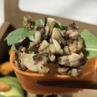 Gunkan de zanahoria, arroz integral, shiitake, rúcula.  at Veganashi - Gluten Free Sushi in Barcelona