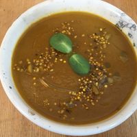 Soup of the week : carrot and pear at Pequeno Café e Bistrô - Arroios in Lisbon