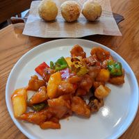 Coo lao meat (sweet and sour) at Vegegood 素来很好 in Shanghai