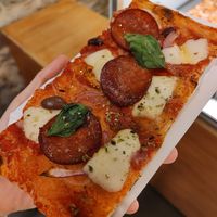 Diavola vegana at Masa Pizza al Corte in Santiago De Compostela