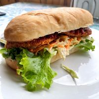 Barbecue chick’n coleslaw sub 45Q  at Salud Para Vida in San Pedro La Laguna