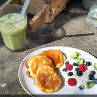 Pancakes with yoghurt and fruits + cold matcha at Café am Kloster in Reichenau