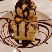 Tarta Ferrero at Street & Soul in Toledo