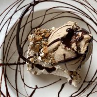 Le dessert gourmand at Street & Soul in Toledo