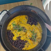 Arroz negro con satay de carne vegelatal at Street & Soul in Toledo