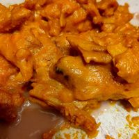 Carne vegetal con parmentier de castaña at Street & Soul in Toledo