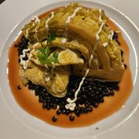 Konfierter Wirsing mit Belugalinsen, Quitte und Salbei-Mandel—Butter at Mala in Leipzig