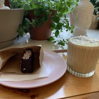 Vegan bounty + mango milkshake smoothie at Zemlyane - Земляне in Kyiv
