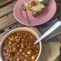 Chilli sin carne, apple pie and some pie for free  at Las in Zakopane