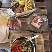 Pho, mielone, kombucha, plum pie  at Las in Zakopane