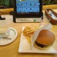 Nice burger at KOMEDA is in Tokyo