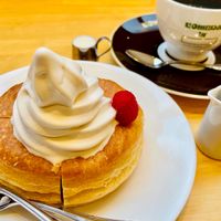  at KOMEDA is in Tokyo