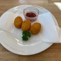 Croquettes at KOMEDA is in Tokyo