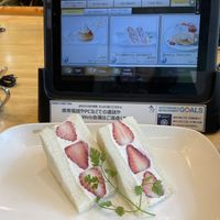 Fruit sandwich   at KOMEDA is in Tokyo