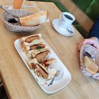 Sandwich and Toast that came for free with the drinks at KOMEDA is in Tokyo