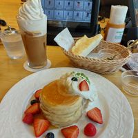  at KOMEDA is in Tokyo