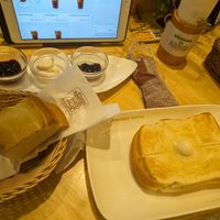  at KOMEDA is in Tokyo