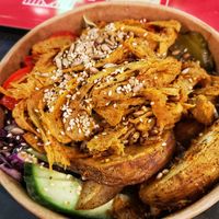 Szarpanina bowl at Warzywina in Gdynia