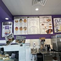 Price board  at Cinnaholic in Addison