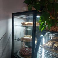 Kuchentheke at Erdfreund Kaffee in Butzbach