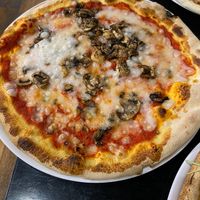 Vegan Ai funghi at Happy Italy in Arnhem