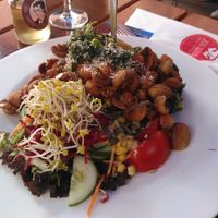 Vegane Ofenkartoffel mit Pilzen at Roter Hof in Flensburg