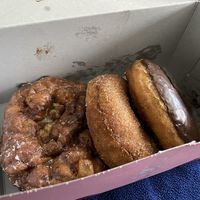 Vegan Donuts at Bob's Donuts in San Francisco