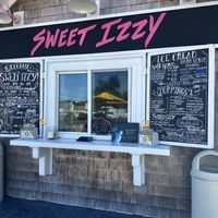 Window  at Sweet Izzy in Harwich Port
