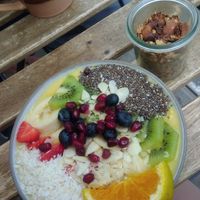 Mango-banana bowl at George in Mainz