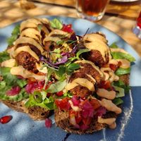 Falafel sandwich at Paal 17 in Texel