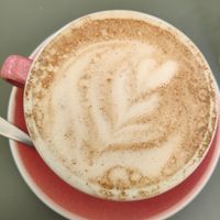 Cappuccino met havermelk at Le Paradisier Café in Nyons