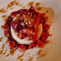 Panna cotta cocco e ciliegie at Green Corner in Lodi