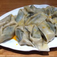 delicious chilli wontons at Míng Shèng YǎngShēng Sù 铭圣养生素餐厅 in Shanghai