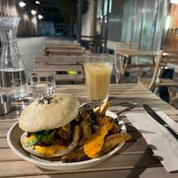 Dish of the day: burger   at Chéri Coco in Pantin