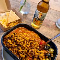 Box with shawarma at Gustav Grün in Oldenburg