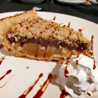 Tarta tipo "sneackers" con caramelo  #Veganuary at Phoenix Belgian Vegg in Malaga