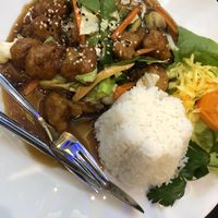 Hühnchen Terriyaki  at Tau in Vienna