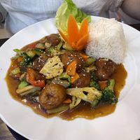 vegan chicke teriyaki  at Tau in Vienna