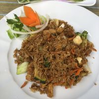 Fried rice with chicken   at Tau in Vienna