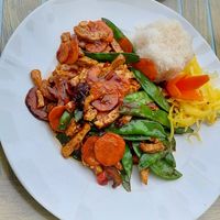 Tofu mit Pilzen und Zuckerschoten (52) at Tau in Vienna