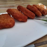 "Chicken" Nuggets at Tau in Vienna