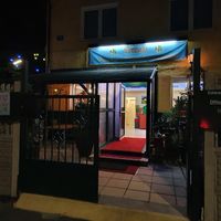 außen / outside at Tau in Vienna